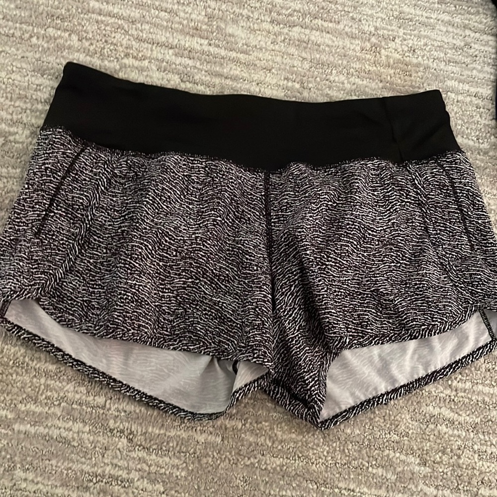 Lululemon Run times shorts size 8